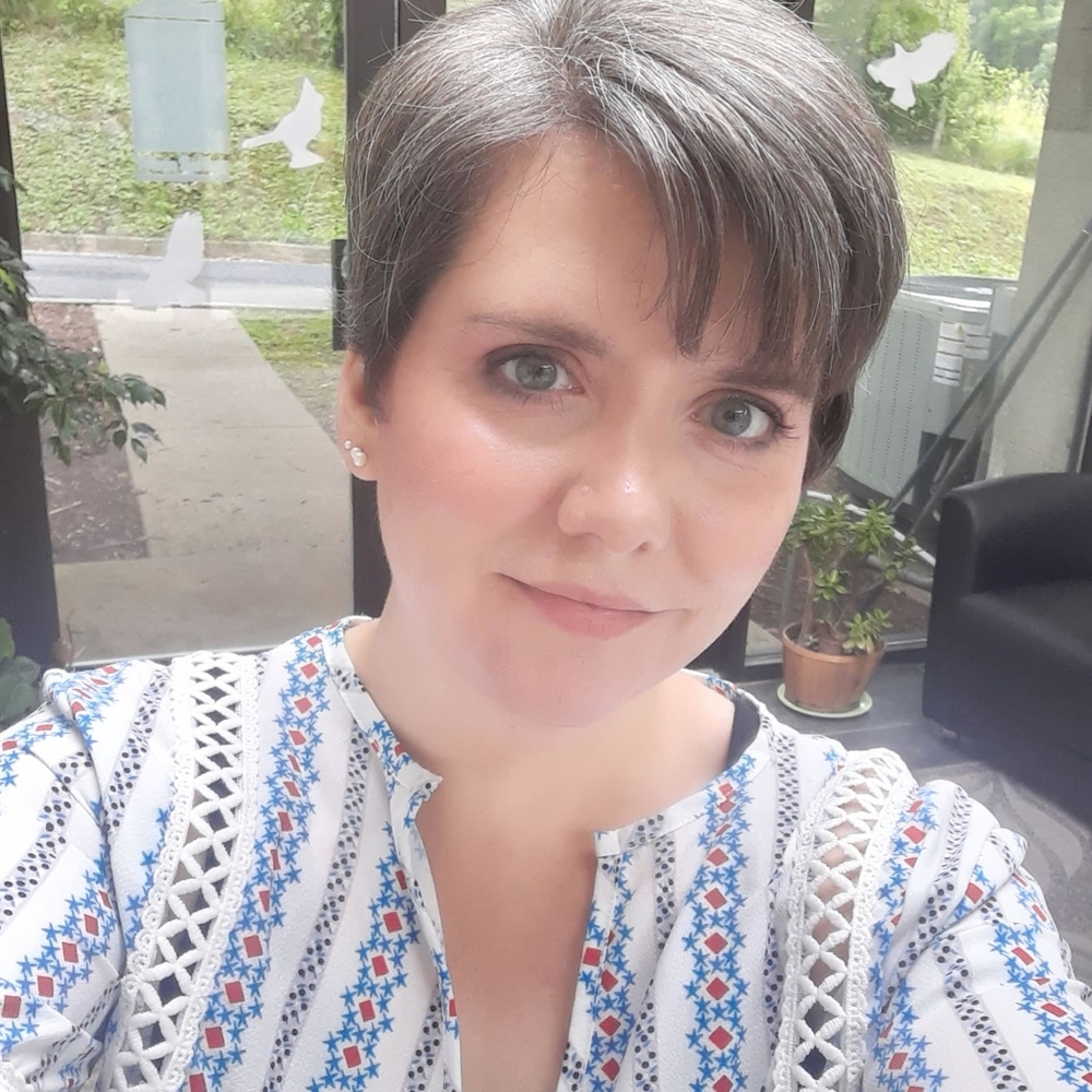 Meet your Posher, Amy
